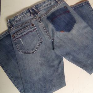 - Forever 21 Flared and Cropped Ankle Jeans